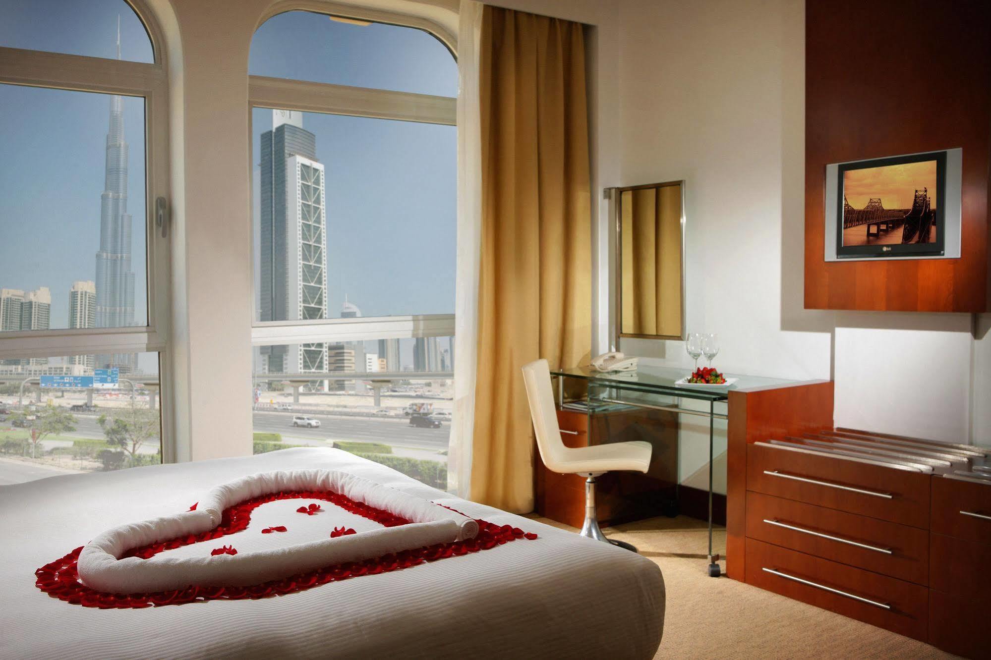 Villa Rotana Dubai Room photo